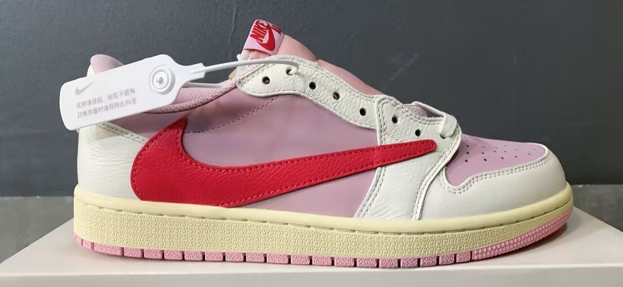 Air Jordan Travis Scott Tropical Pink, Verzenden, Nieuw, Overige kleuren, Sneakers of Gympen