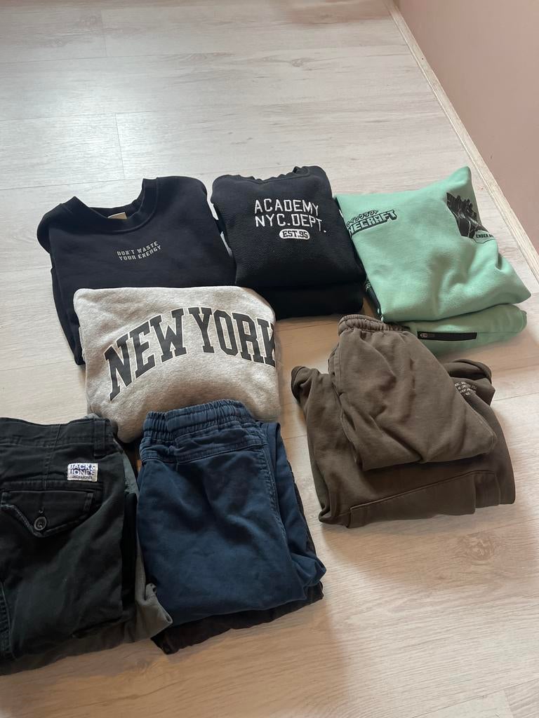 Kledingpakket Jongen Maat 134/140 - Truien, Broeken, Kinderen en Baby's, Kinderkleding | Maat 140, Ophalen, Gebruikt, Jongen, Setje