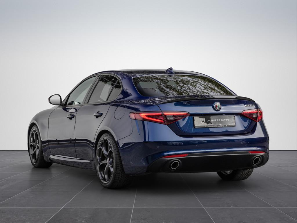 Alfa Romeo Giulia 2.2 Super Automaat 19'' Carbon Navi Leder, Automaat, 745 kg, Achterwielaandrijving, Gebruikt