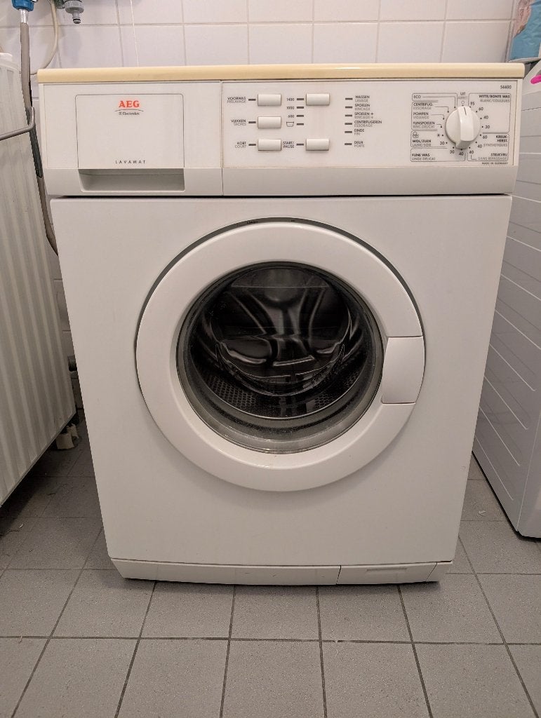 AEG 54400 Lavamat Wasmachine, Witgoed en Apparatuur, Ophalen, 1200 tot 1600 toeren, Gebruikt, 4 tot 6 kg