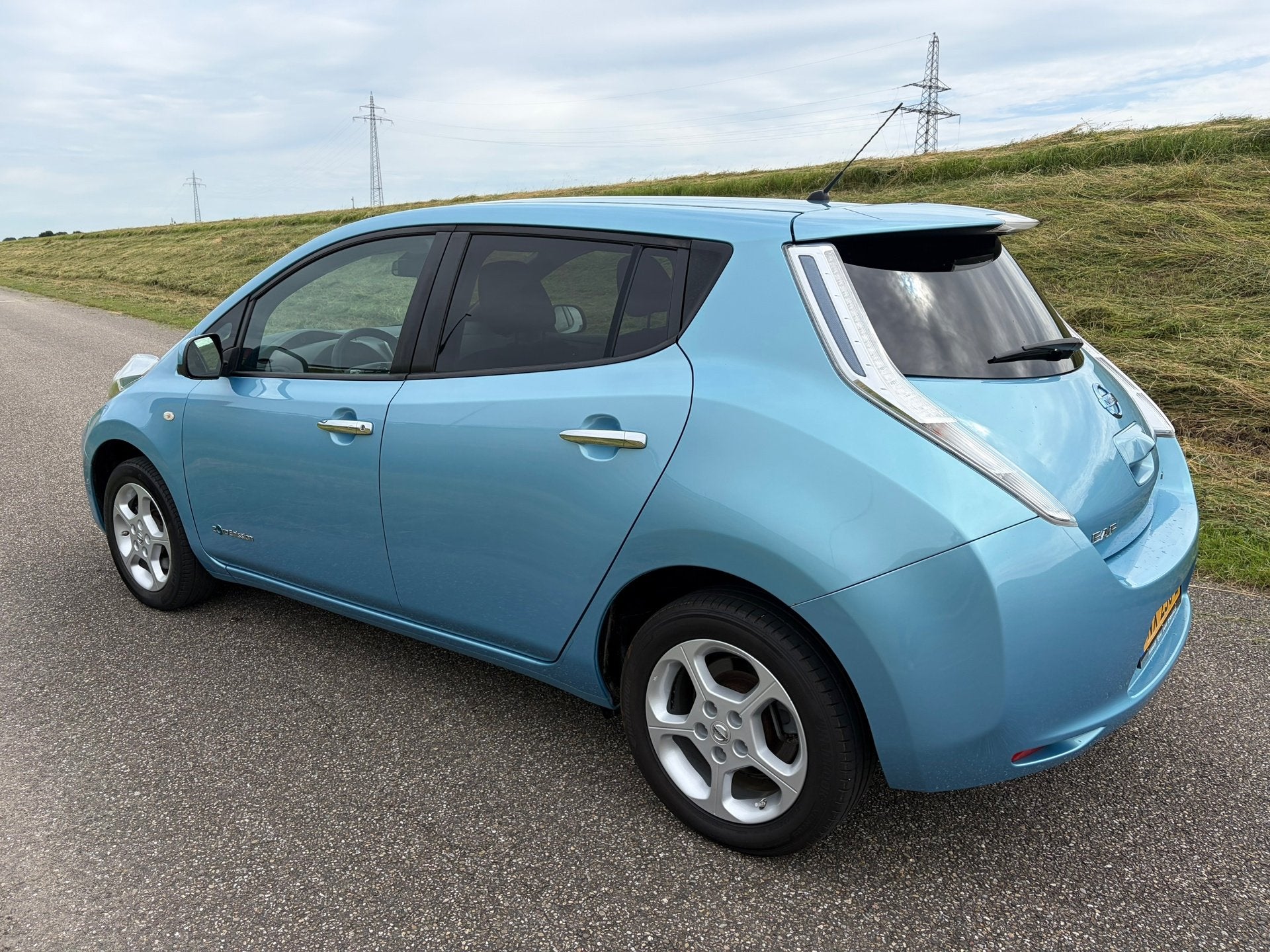 Nissan LEAF Acenta 24 kWh, Gebruikt, 199 km, Blauw, Alcantara