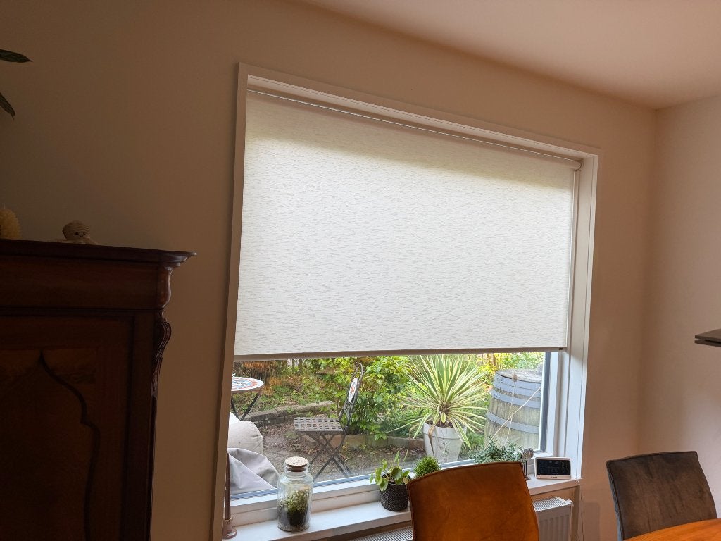 Luxaflex rolgordijnen, Ophalen, 180 cm, In te korten, Zo goed als nieuw