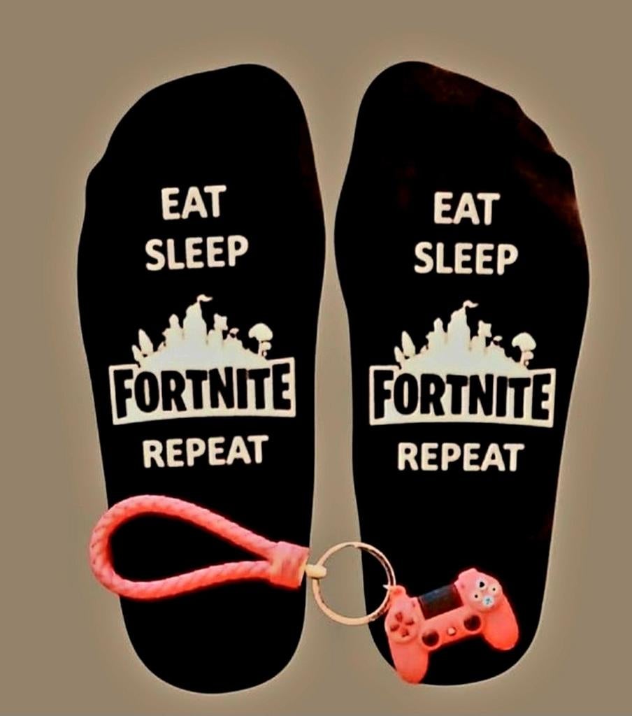 FORTNITE KORTE SOKKEN + SLEUTELHANGER GAME CONSOLE, Ophalen of Verzenden, Nieuw
