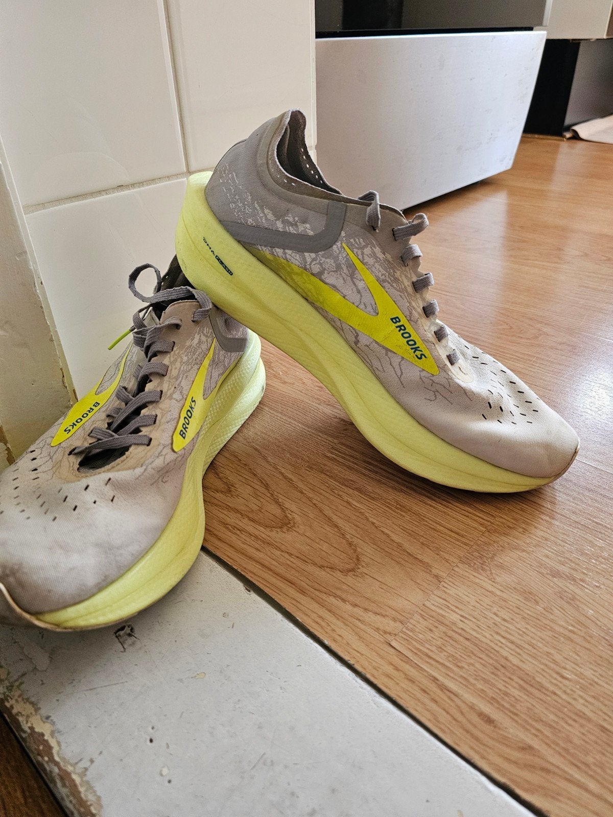 Brooks Hyperion Elite 2, Ophalen of Verzenden, Hardloopschoenen, Overige merken