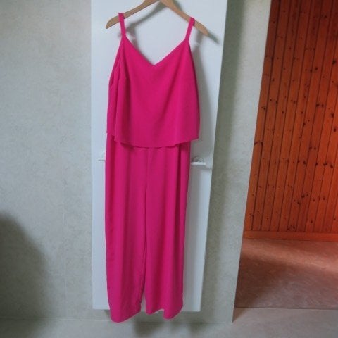 Jumpsuit nieuw rood Atmos fashion mt 44, Atmos fashion, Maat 42/44 (L), Nieuw, Ophalen of Verzenden