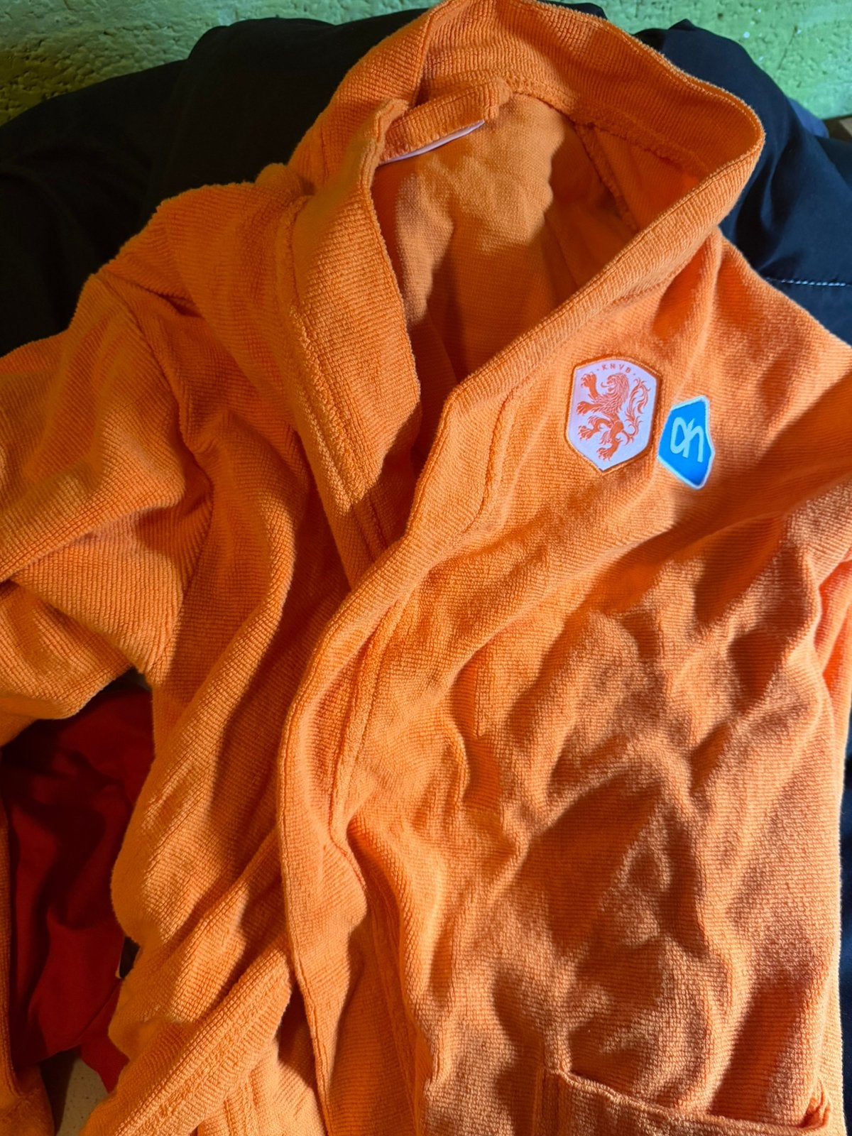 WK badjas, Ophalen, Zo goed als nieuw