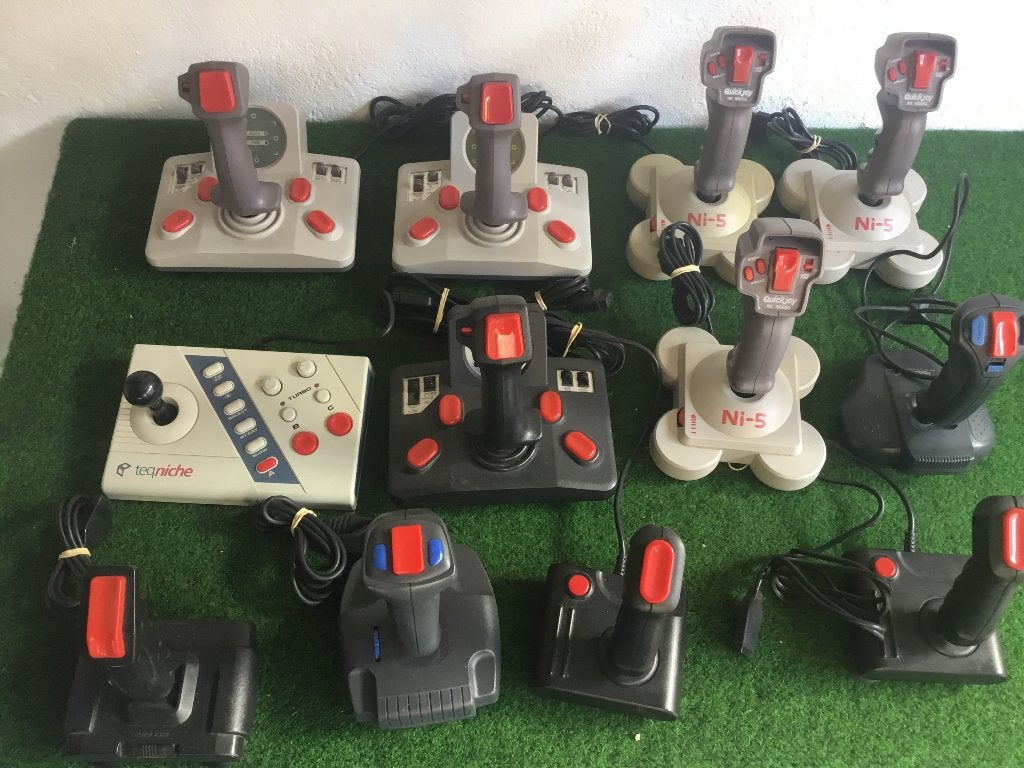diverse controllers, Spelcomputers en Games, Ophalen of Verzenden, Gebruikt, Overige typen