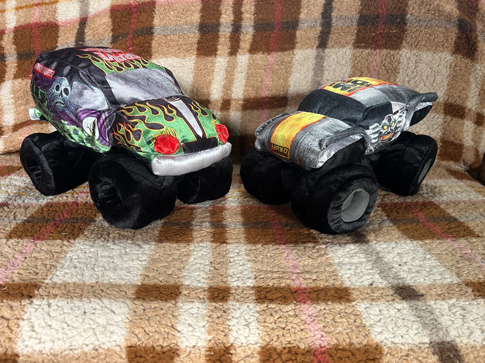 Pluche monster trucks, Ophalen of Verzenden, Zo goed als nieuw