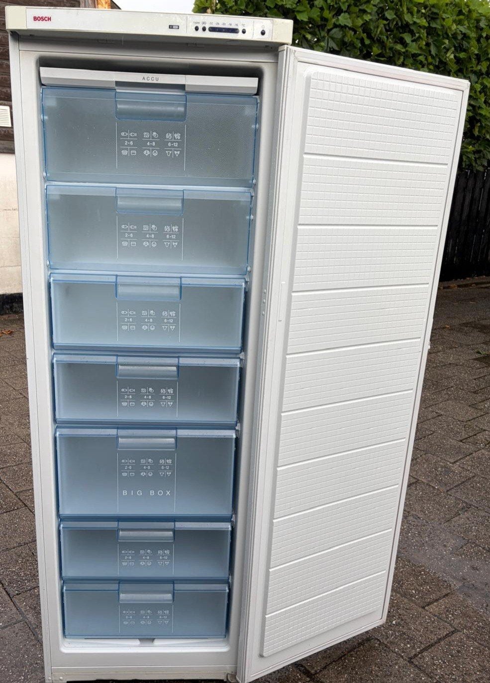 vrieskast Bosch 7 laden A+, Gebruikt, 160 cm of meer, Energieklasse A of zuiniger, Ophalen