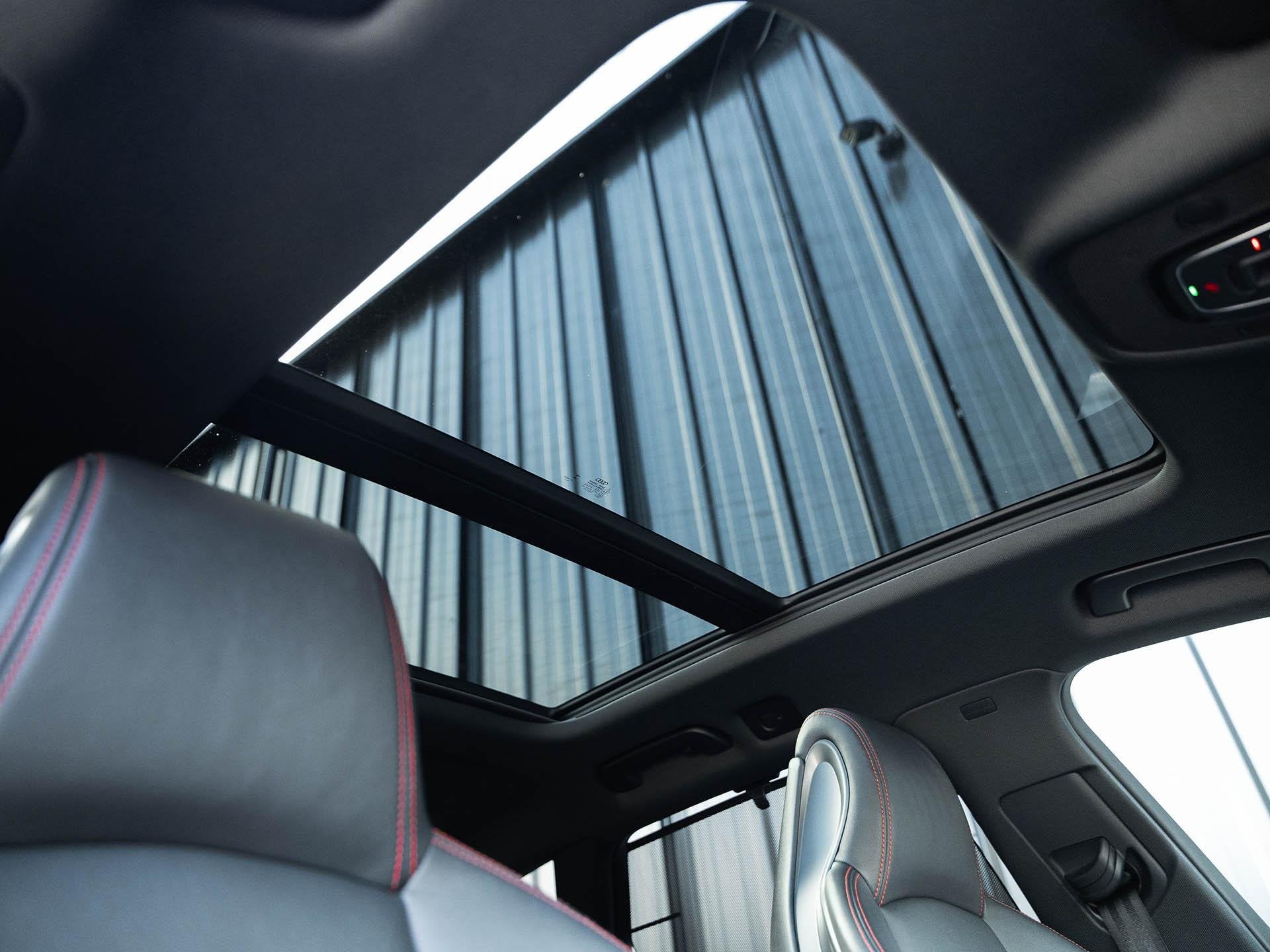 Audi A4 Avant 45 TFSI quattro edition one | B&O 3D Sound | P, Automaat, Gebruikt, 4 cilinders, 1984 cc