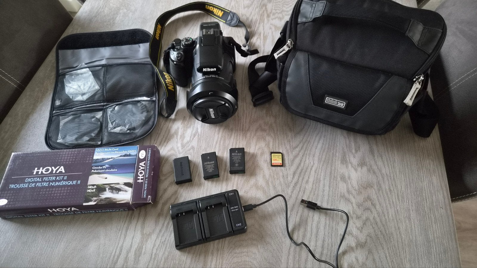 Nikon Coolpix P1000 camera met uitgebreide accessoires, Ophalen, Kantelbaar/draaibaar scherm, Geheugenkaart, Zo goed als nieuw