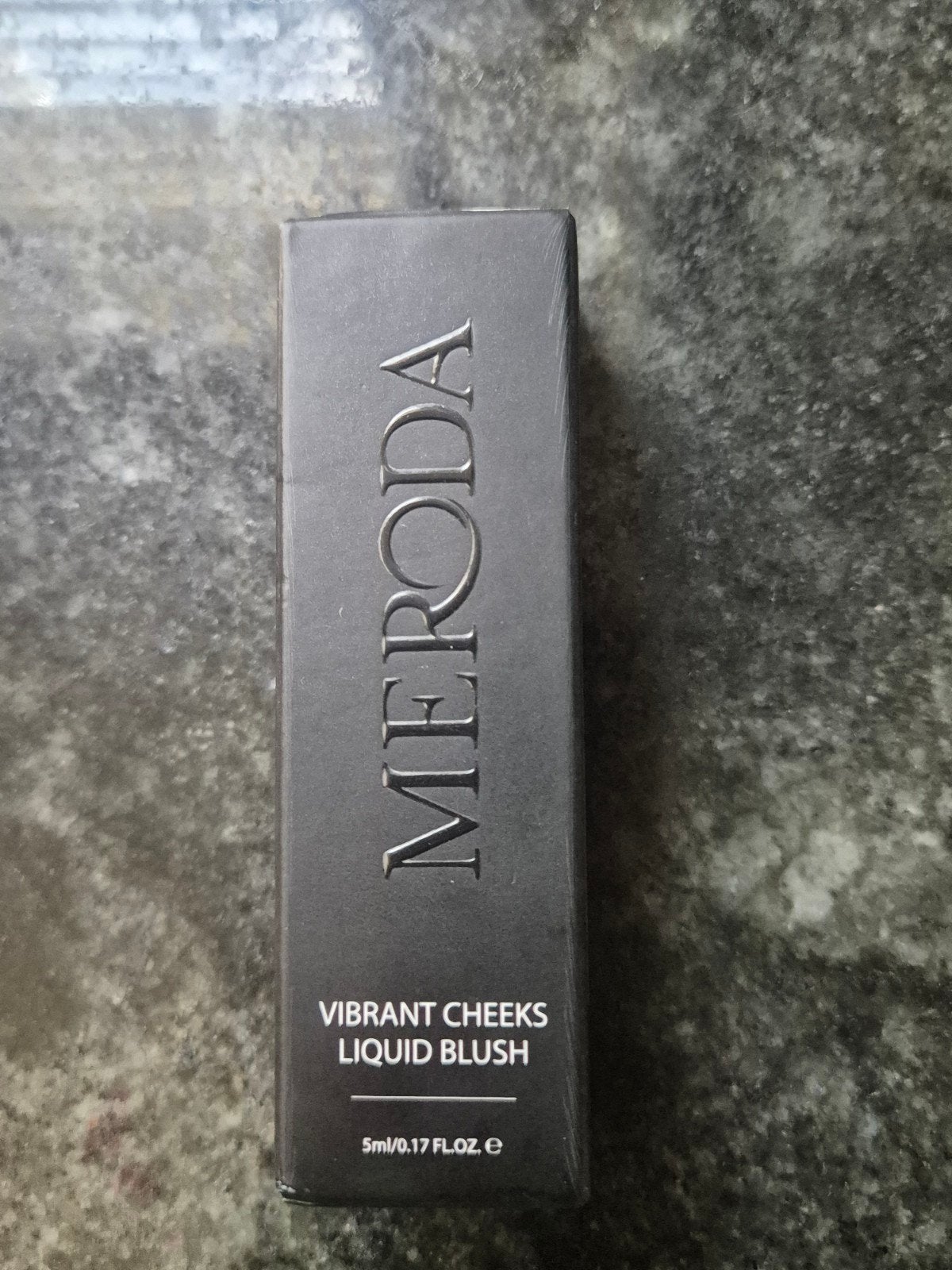 MERODA Vibrant Cheeks Liquid Blush - Dusty Rose, Ophalen of Verzenden, Nieuw, Roze, Wangen
