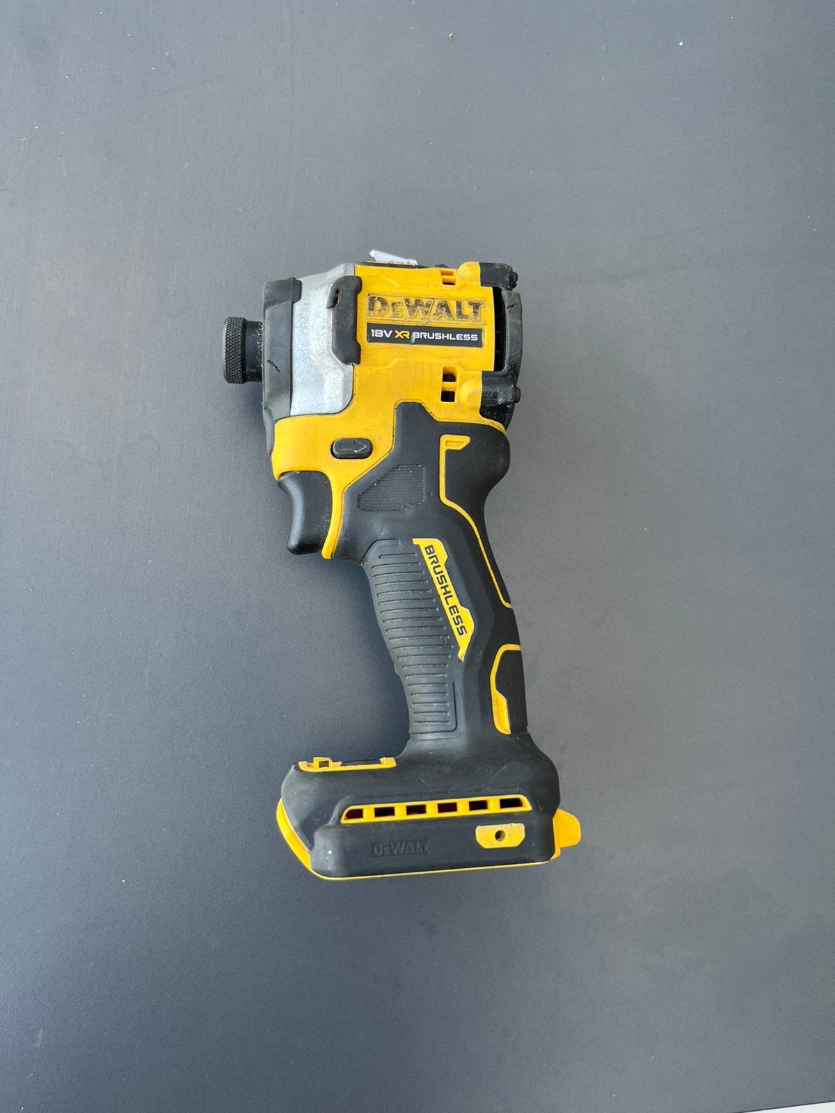 DeWALT DCF850 Slagschroevendraaier Body 18V, Ophalen, Minder dan 400 watt, Variabele snelheid, Zo goed als nieuw