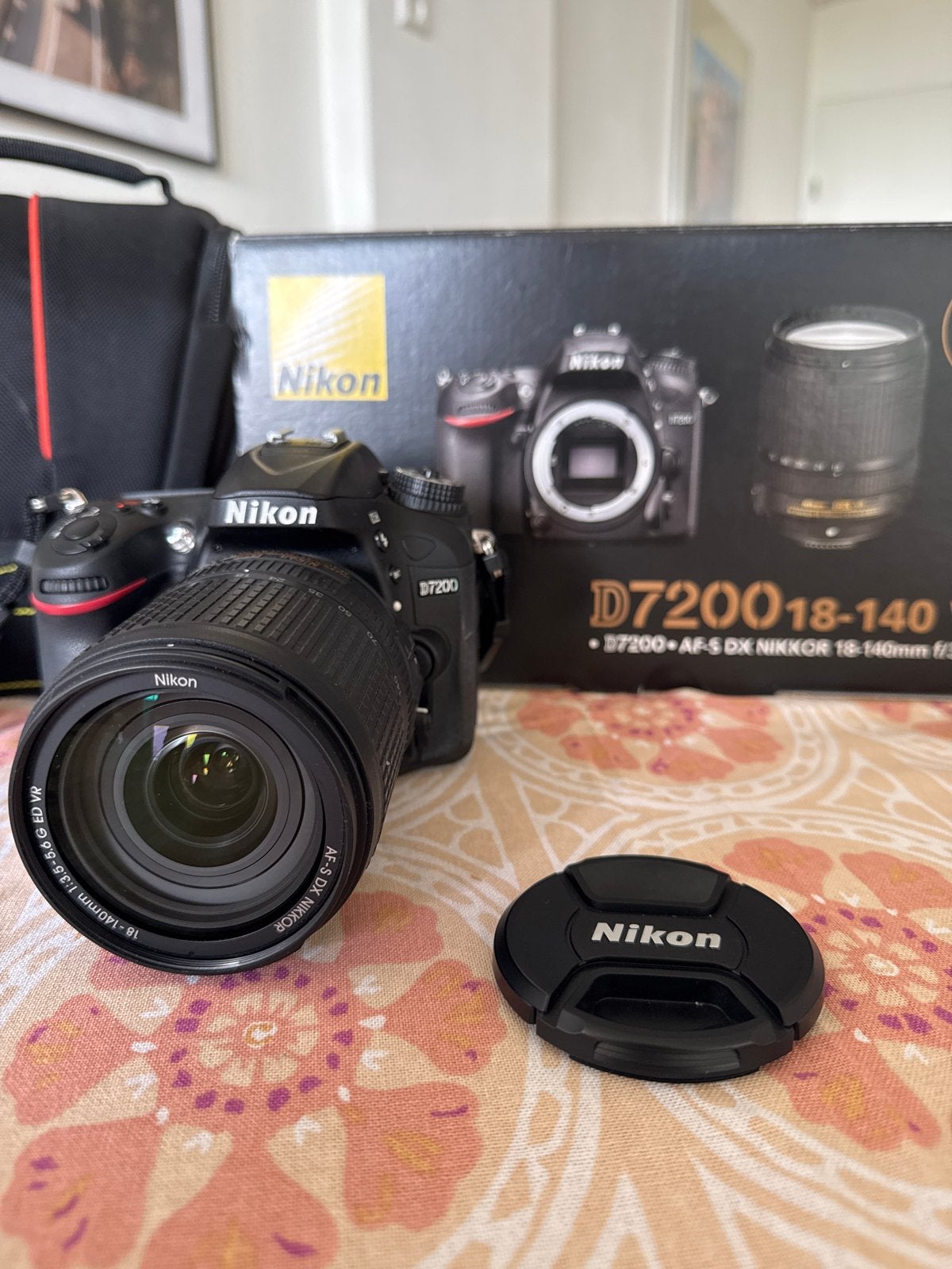 Nikon D7200 spiegelreflexcamera met 18-140mm VR lens, Ophalen, Spiegelreflex, Beeldstabilisatie, Zo goed als nieuw