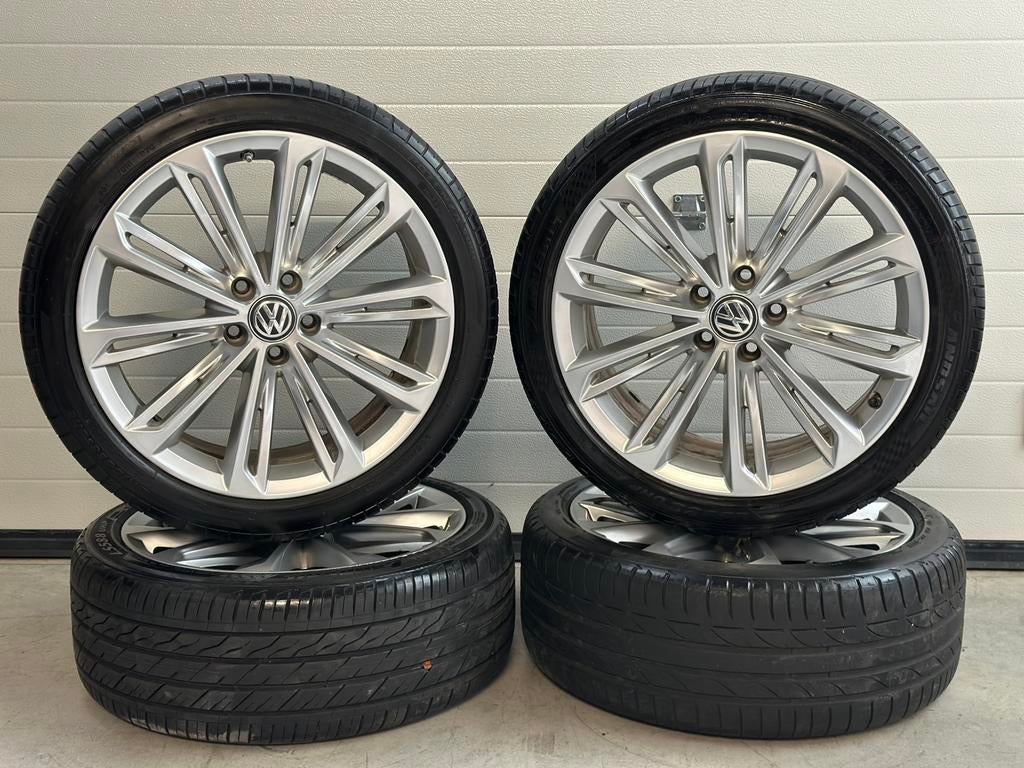 Originele 19 inch 5x112 VW Passat verona Velgen & Banden set, Auto-onderdelen, Banden en Velgen, 19 inch, Banden en Velgen, Ophalen of Verzenden