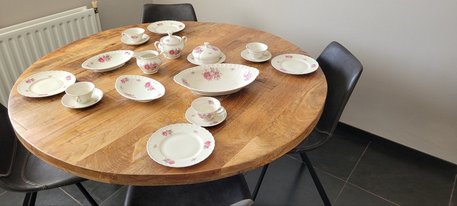 ontbijtservice uit grootmoeders tijd, Ophalen, Rechthoekig, 200 cm of meer, Brocante