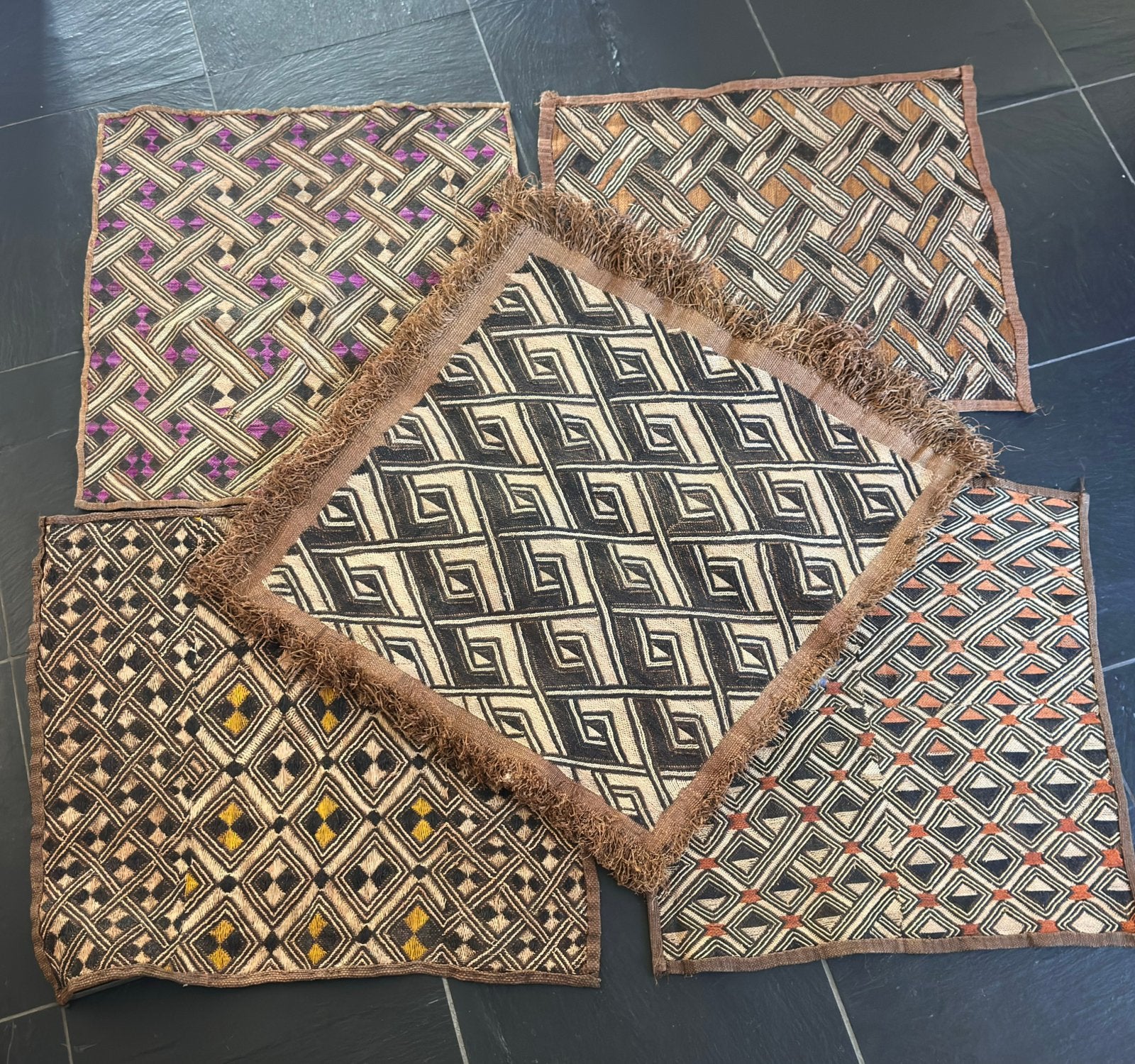 Shoowa Kuba Raffiaweefkunst Bwinn collectie Banwanga 1950, Ophalen of Verzenden