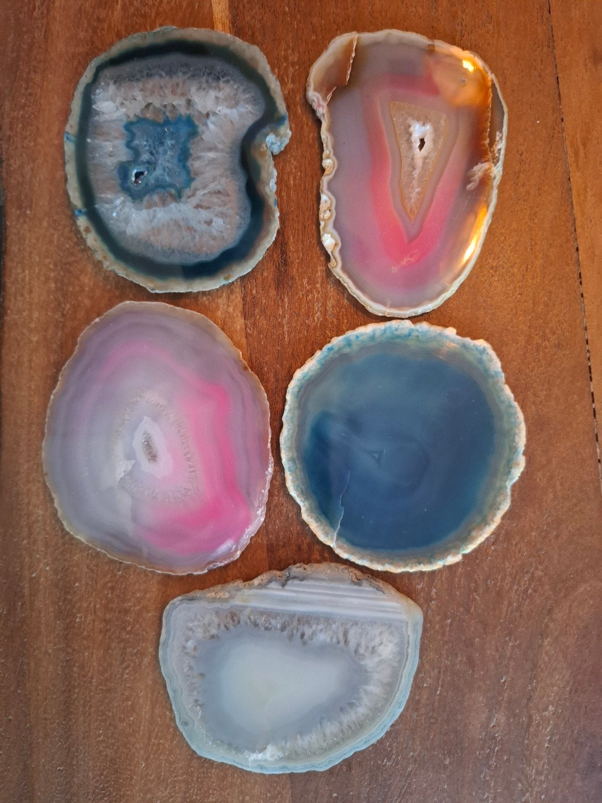 Roze, blauwe en een melkachtige Agaatschijven - Decoratieve, Verzamelen, Ophalen of Verzenden, Mineraal
