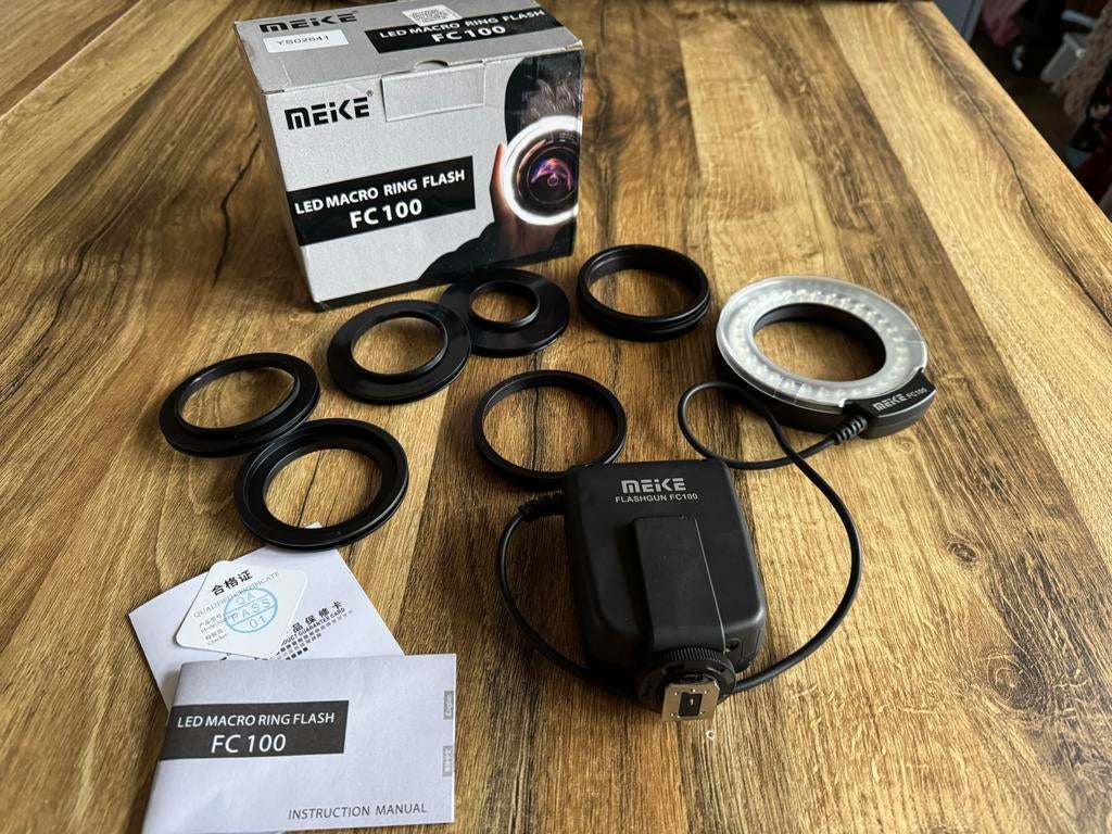 Meike FC100 LED Macro Ringflitser voor Canon/Nikon, Audio, Tv en Foto, Fotografie | Flitsers, Ophalen, Zo goed als nieuw, Overige merken