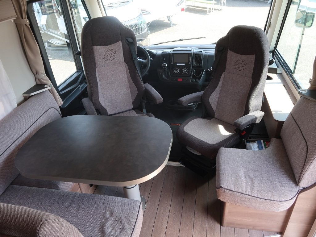 Knaus L!ve I 650 MEG AUTOMAAT 160 PK AIRCO, Ringverwarming, Fiat, Hordeur, Hagelvast dak