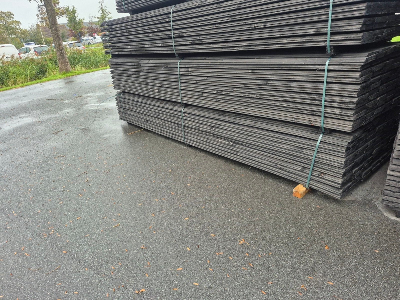 144 stuks douglas zweeds rabat 4 meter zwart geïmpregneerd, Ophalen of Verzenden