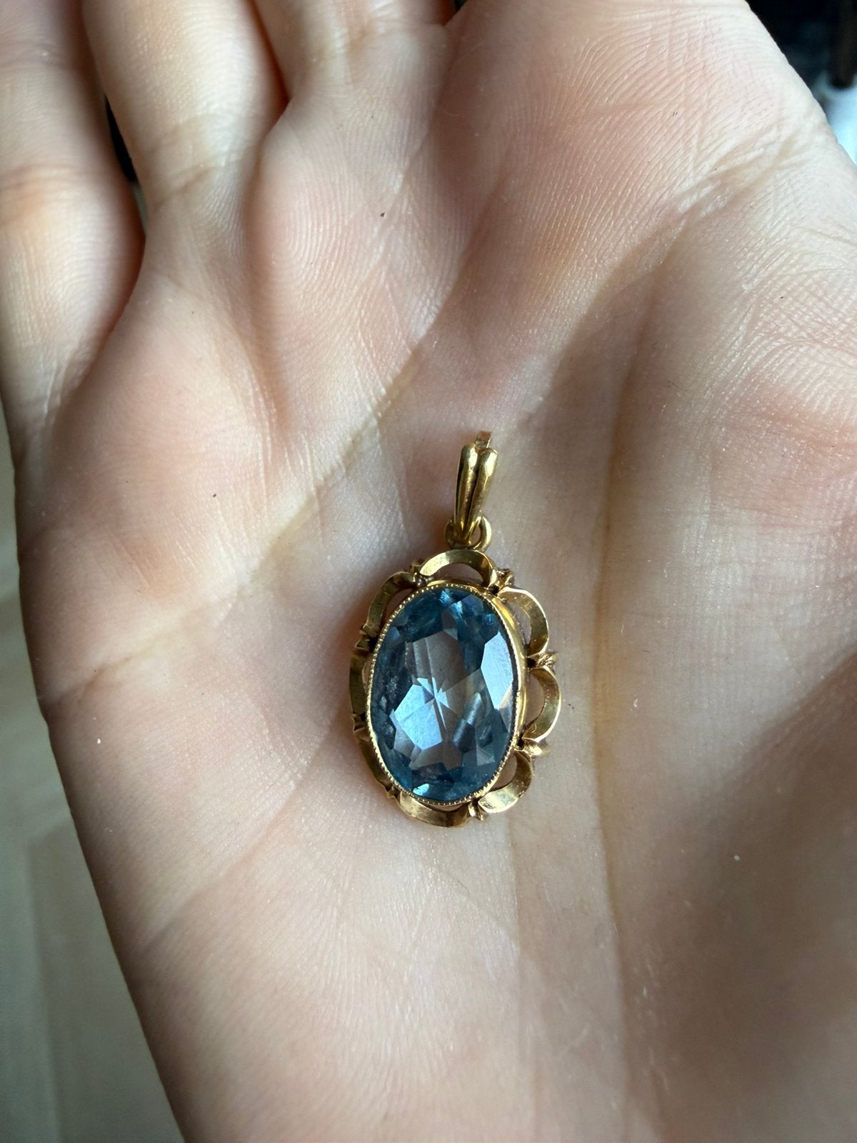 Vintage hanger 14k goud met spinel steen, Ophalen, Zo goed als nieuw, Goud