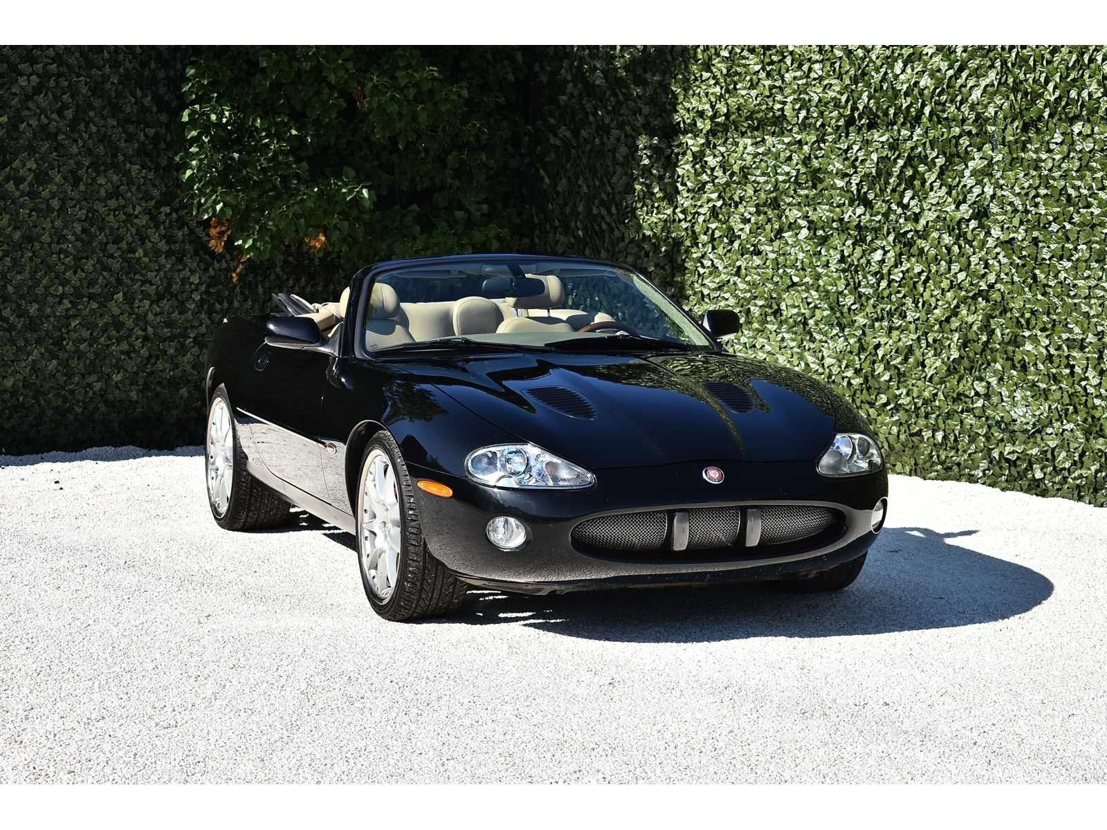 Jaguar - 2002 - XKR Convertible - 4,0 liter (3.996 cc) V8 Su, Auto's, Gebruikt, Overige carrosserieën, Bedrijf, XK