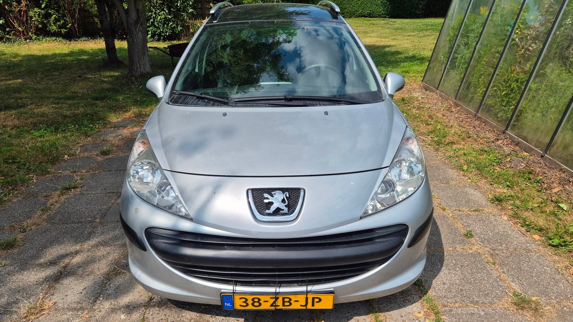 Peugeot 207 SW 1.4 VTi X-lineNIEUWE APK AIRCO CRUISE, Gebruikt, Origineel Nederlands, Handgeschakeld, Metallic lak