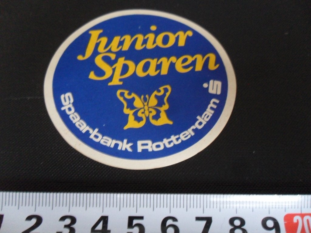 sticker Rotterdam Spaarbank Junior Sparen, Verzamelen, Ophalen of Verzenden, Zo goed als nieuw