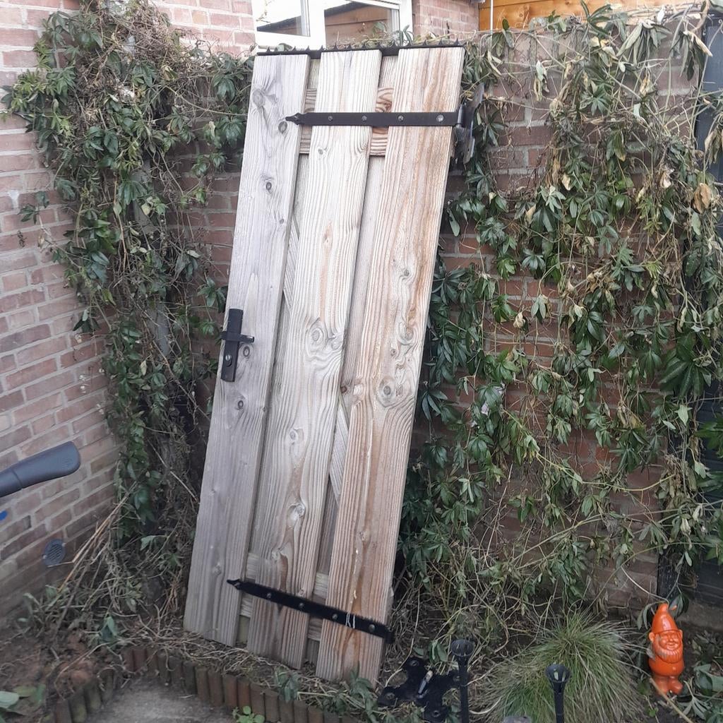 Hardhouten schuttingdeur, Ophalen, Hout, Minder dan 3 meter, 1 tot 2 meter