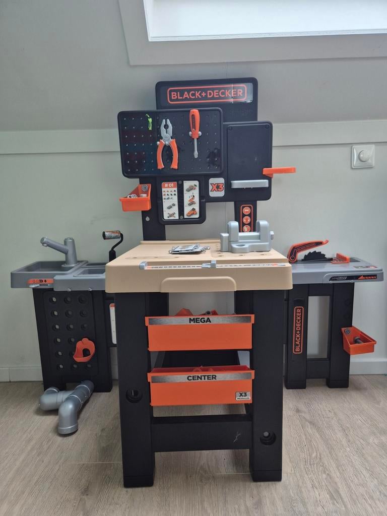 Black+Decker werkbank voor kinderen, Ophalen, Zo goed als nieuw, Jongen of Meisje