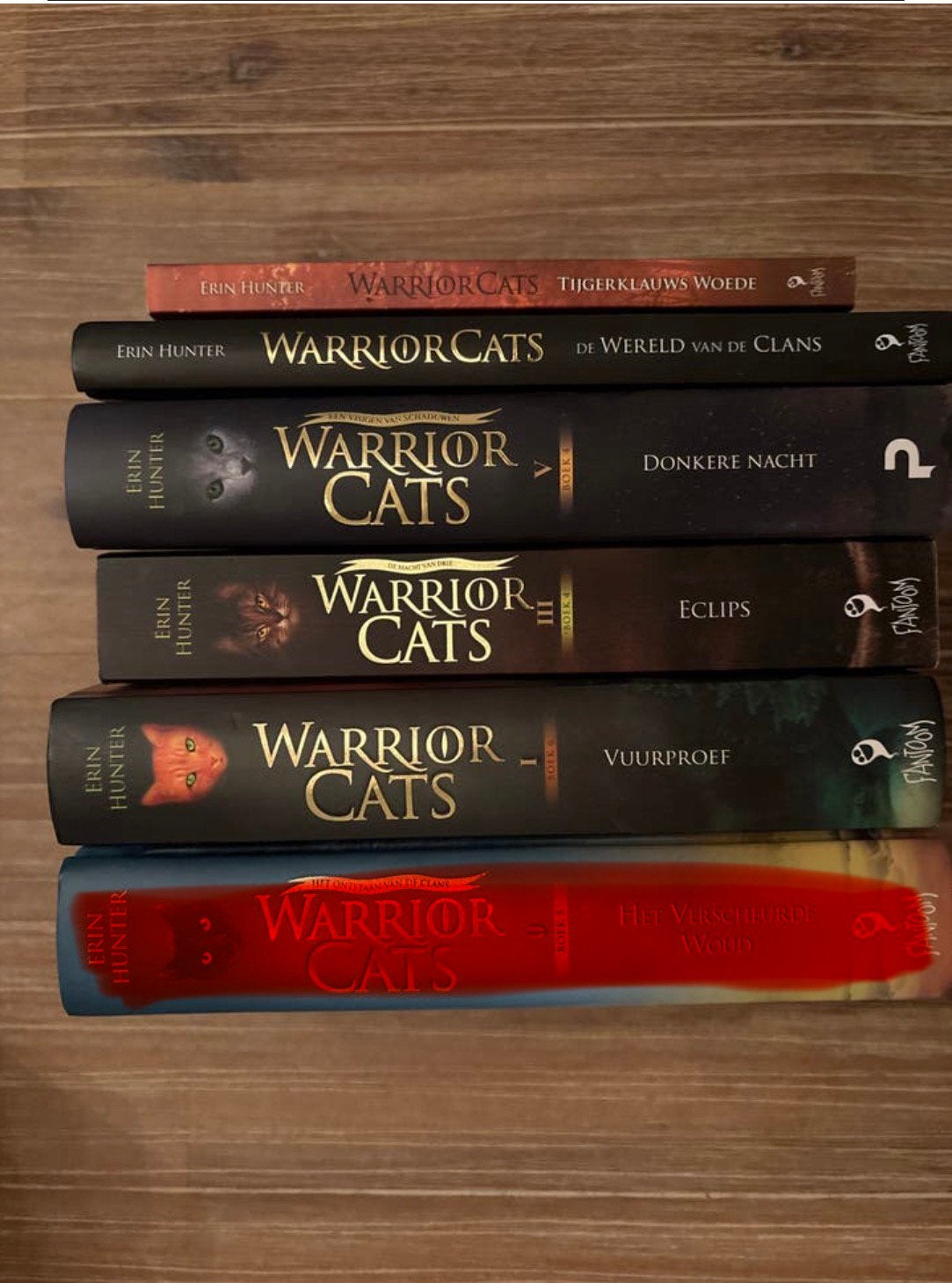 Warrior Cats Boekenreeks - Erin Hunter (diverse boeken), Ophalen of Verzenden, Gelezen