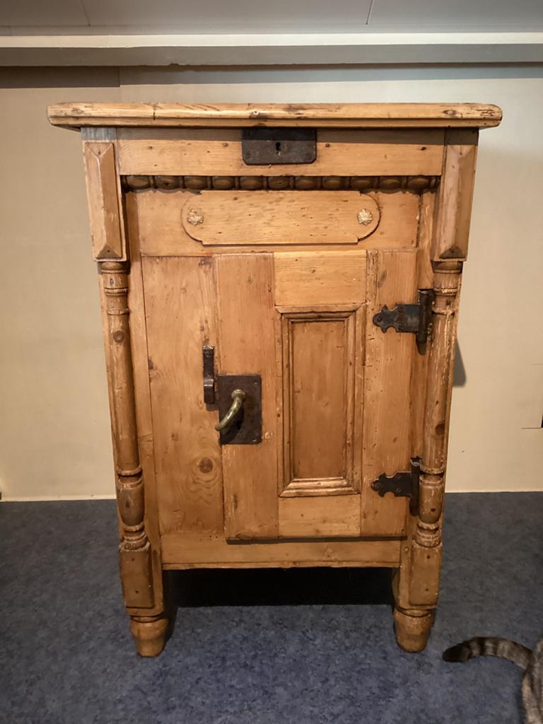 Antieke ijskast, Antiek en Kunst, Ophalen