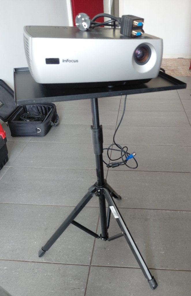 Infocus Beamer IN26+ W260, Ophalen of Verzenden, Zo goed als nieuw, DLP, Overige resoluties