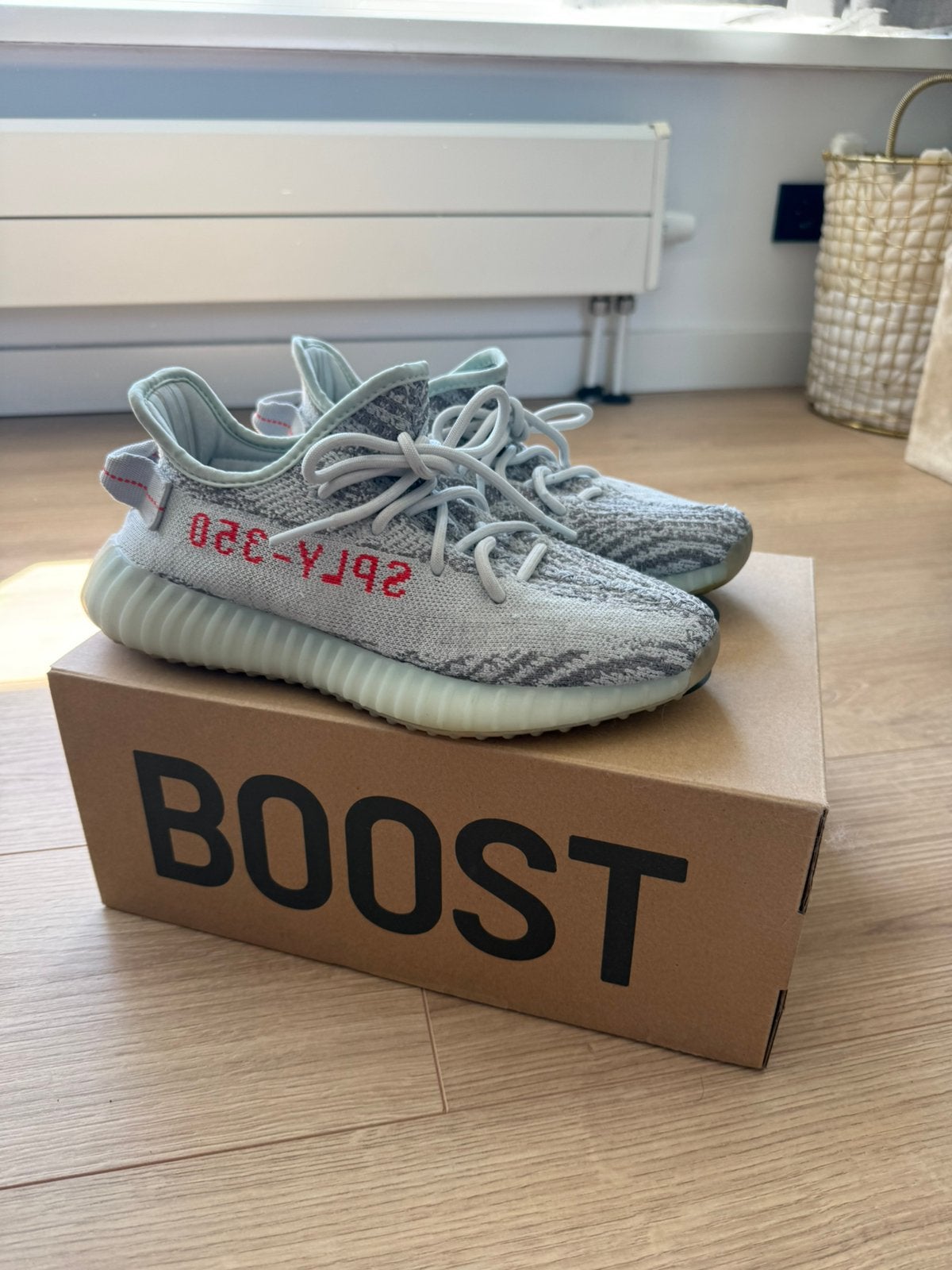 Yeezy boost 350 v2 UK6,5, Ophalen of Verzenden, Zo goed als nieuw, Overige kleuren