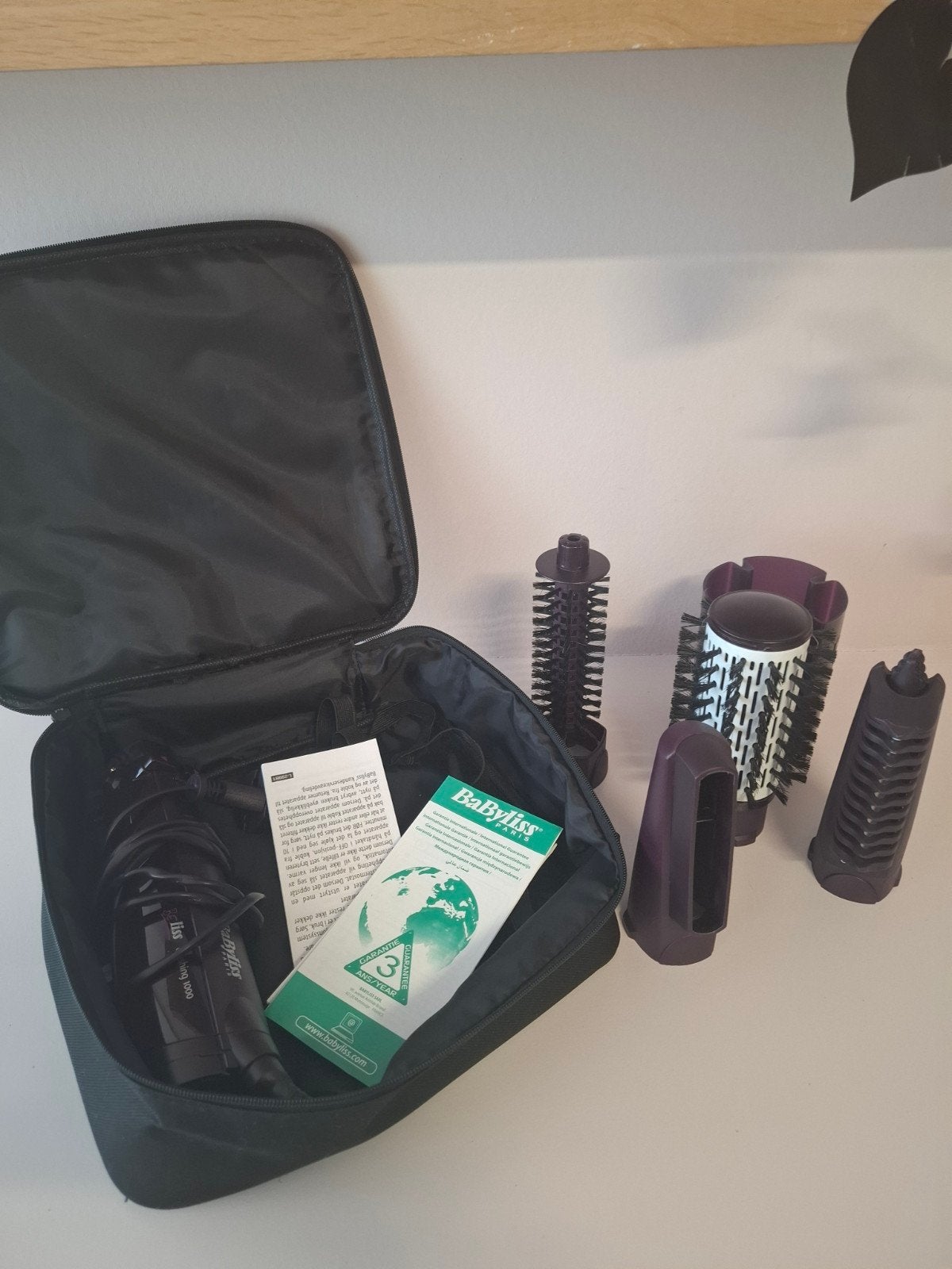 BaByliss Ionic WarmeluchtborstelSet met Diverse Opzetstukke, Ophalen, Gebruikt, Föhn of Haardroger