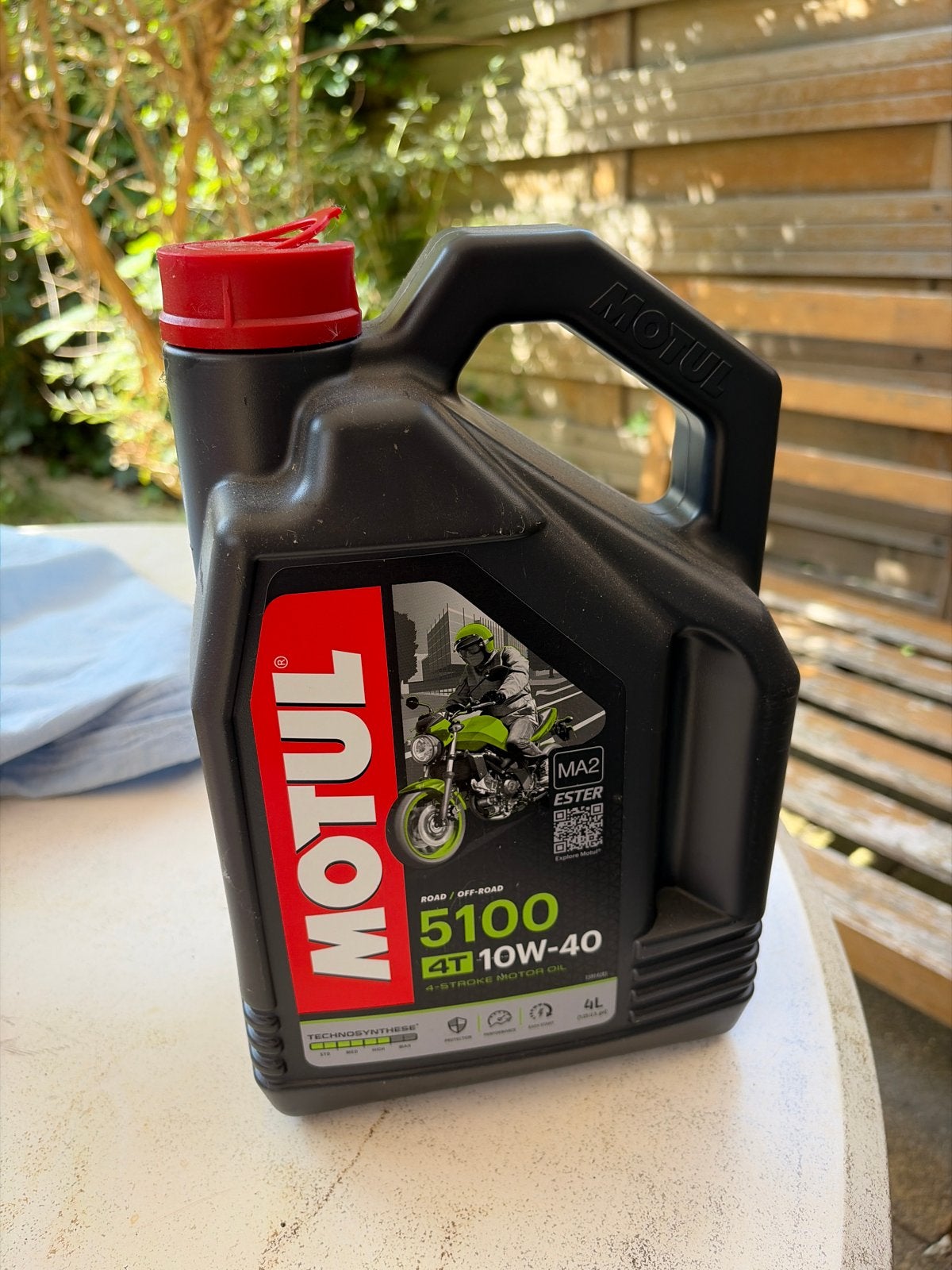 Motul 5100 10W-40 motorolie - ruim 1L over, Ophalen, Gebruikt