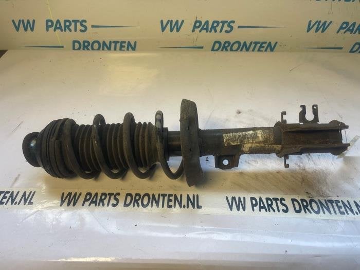 Schokdemperpoot rechts-voor van een Alfa Romeo Mito, Gebruikt, -, Verzenden, -