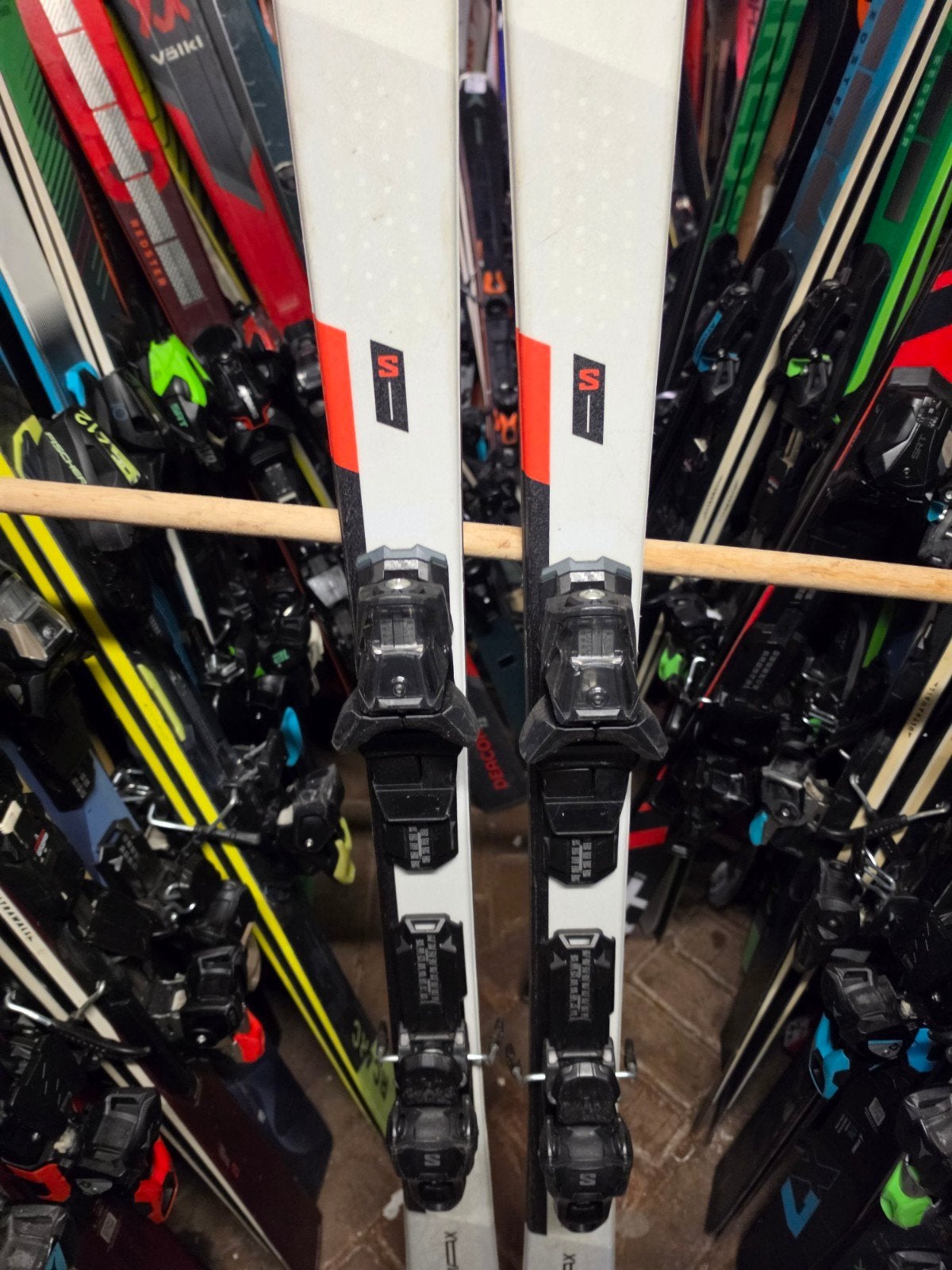 167cm SALOMON  SMAX 04 CARVE SKIS, 160 tot 180 cm, Zo goed als nieuw, Carve, Skiën