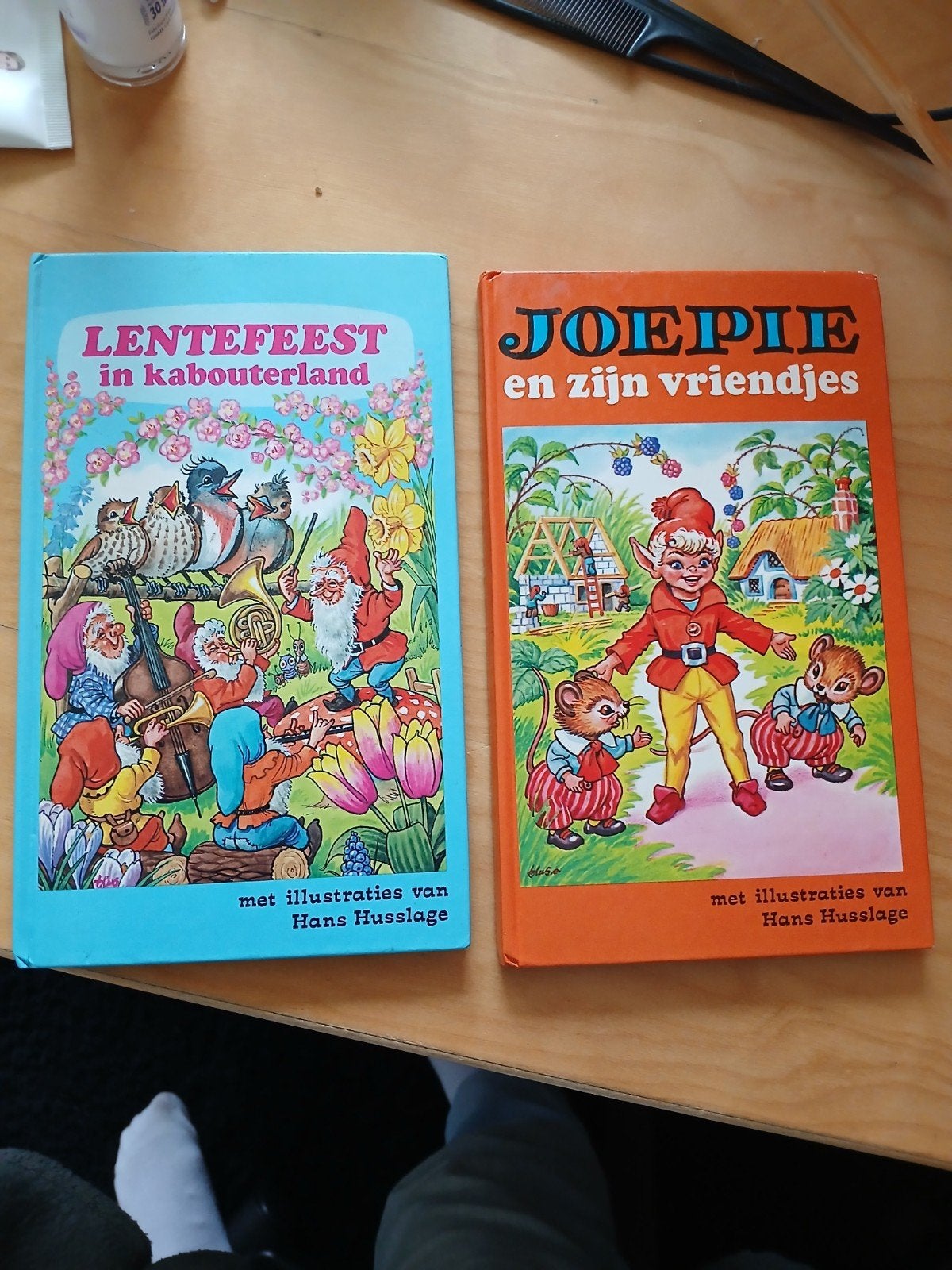 2 oude kinderboeken  boekjes van hans husslage, Boeken, Sprookjes en Fabels, Ophalen of Verzenden, Gelezen