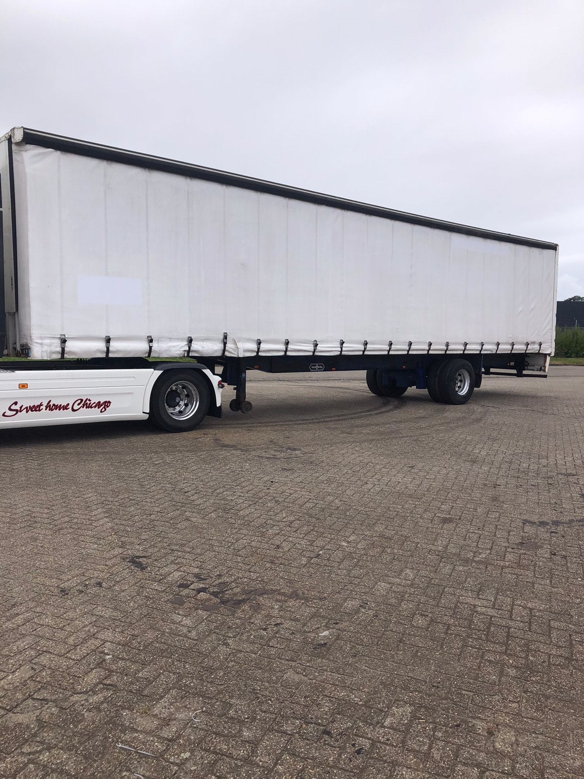 Van Hool schuifzeilen trailer oplegger (BJ-1995), Auto's, Vrachtwagens, Wit, Particulier, Aanhangers en Opleggers, Te koop