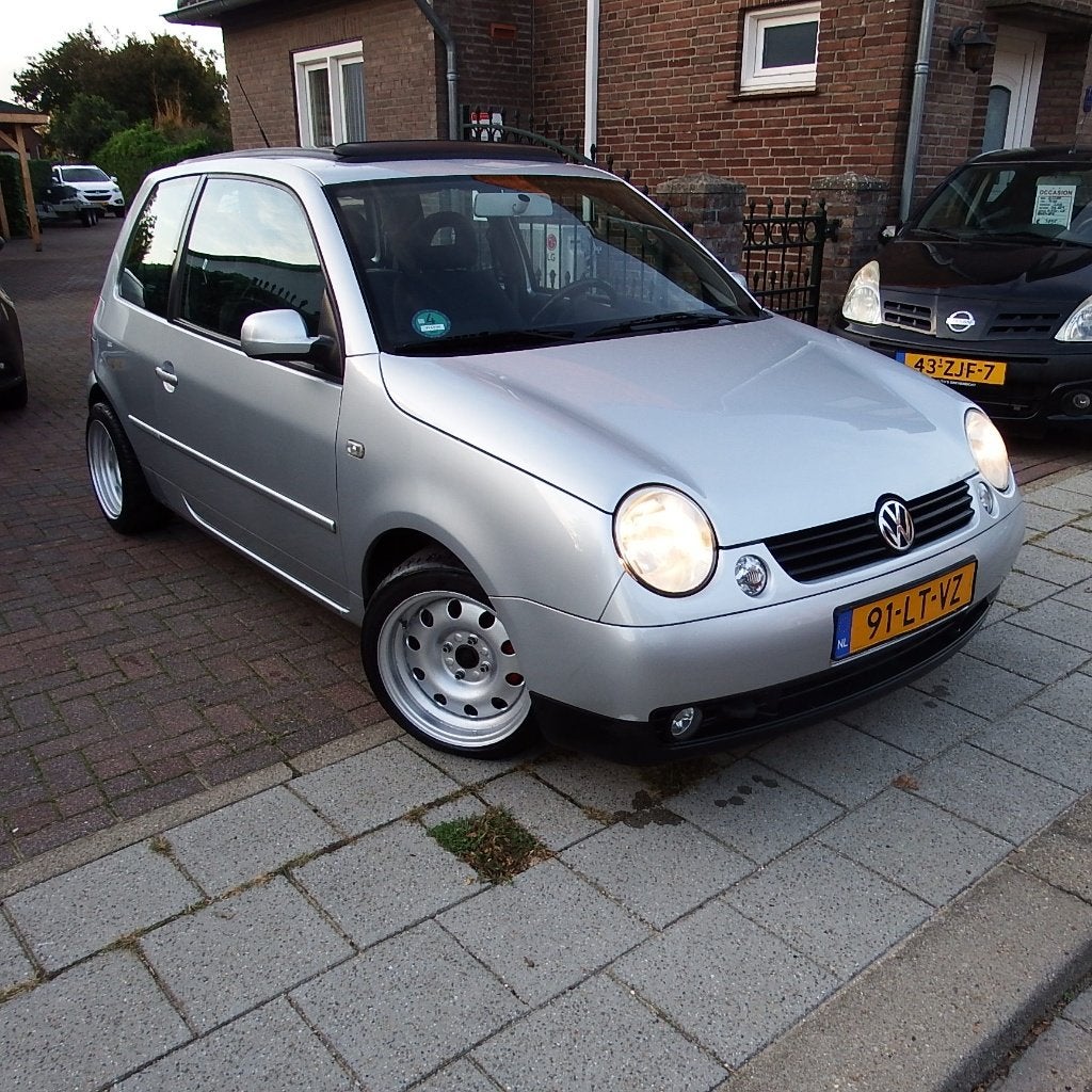 Volkswagen Lupo 1.4 44KW 2003 Grijs, Voorwielaandrijving, 4 cilinders, 4 stoelen, Origineel Nederlands