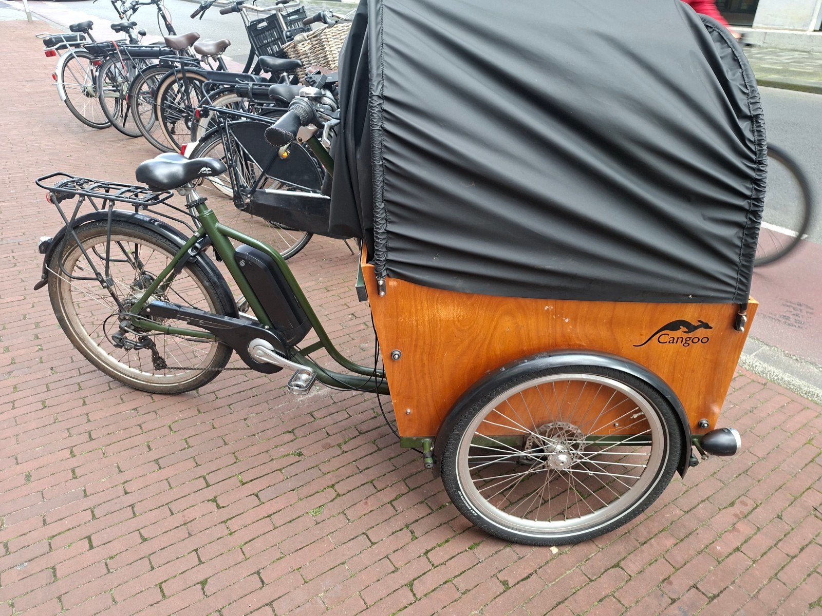 bakfiets elektrische, Ophalen of Verzenden, Gebruikt, 4 kinderen of meer