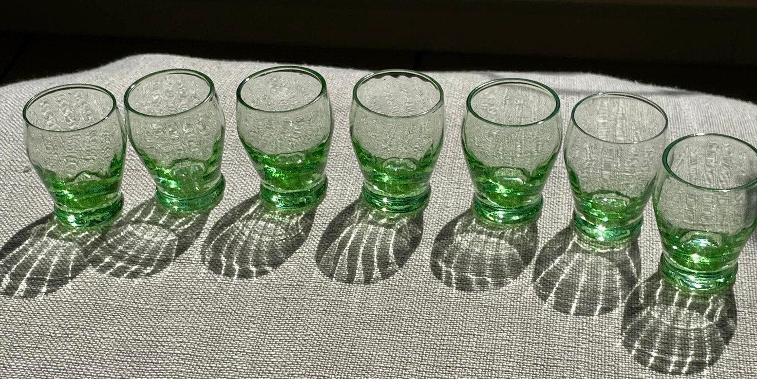Anna Groen Uranium Glazen 7 stuks, Ophalen