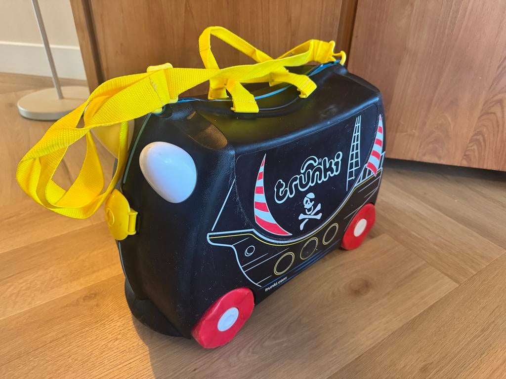 Trunki Ride-On Koffer Pirat - Handbagage voor Kinderen, Ophalen, Hard kunststof, Minder dan 50 cm, Zo goed als nieuw