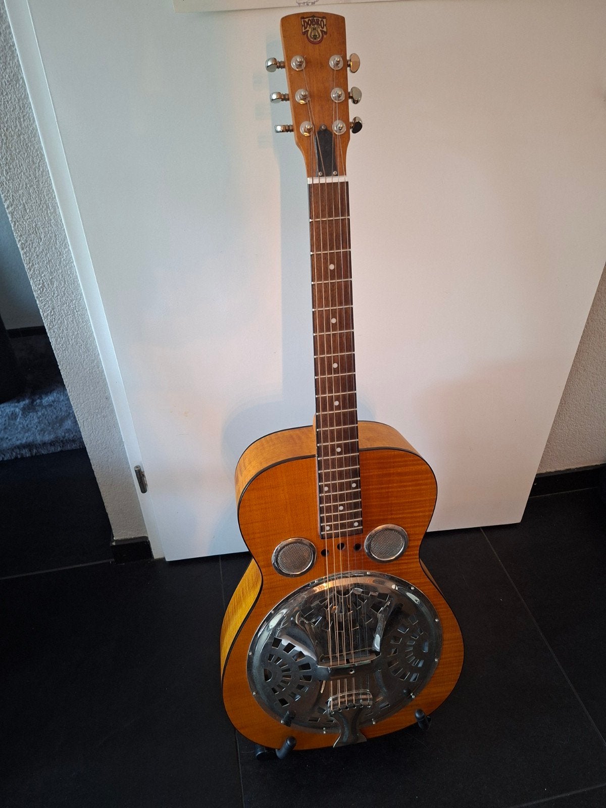 Epiphone Dobro Hound Dog Deluxe, Muziek en Instrumenten, Ophalen, Zo goed als nieuw, Resonator- of Dobrogitaar, Met (piezo-)element