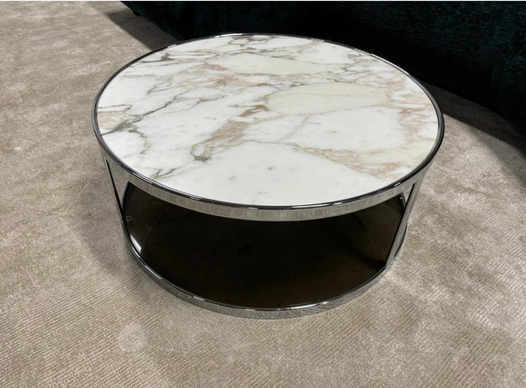Foto 2 van Minotti Hubert coffeetable - sidetable 80cm Lp €