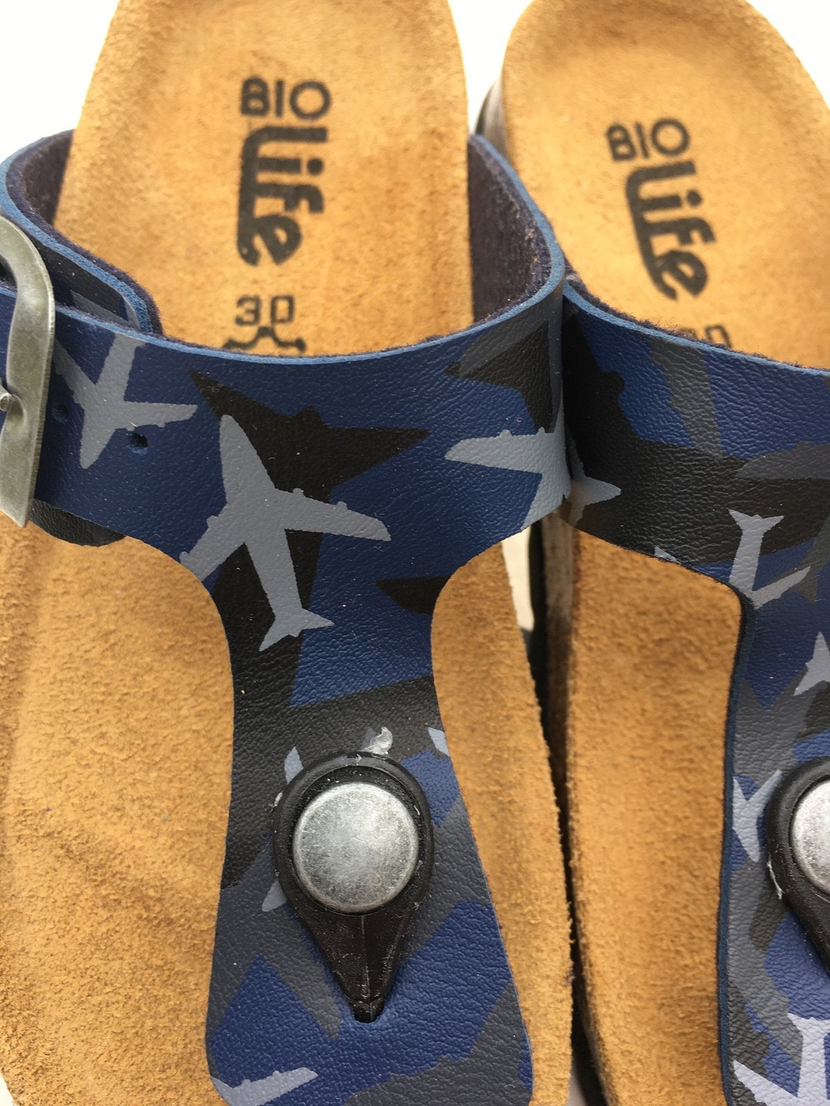 teenslippers nieuw,leren voetbed, maat 30 merk Biolife, Overige typen, Nieuw, Ophalen of Verzenden, Jongen