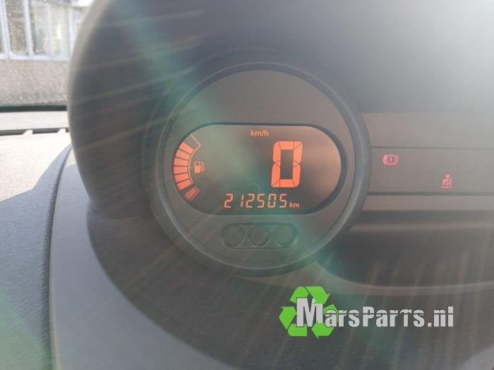 Kilometerteller KM van een Renault Twingo, Gebruikt, -, Renault, -