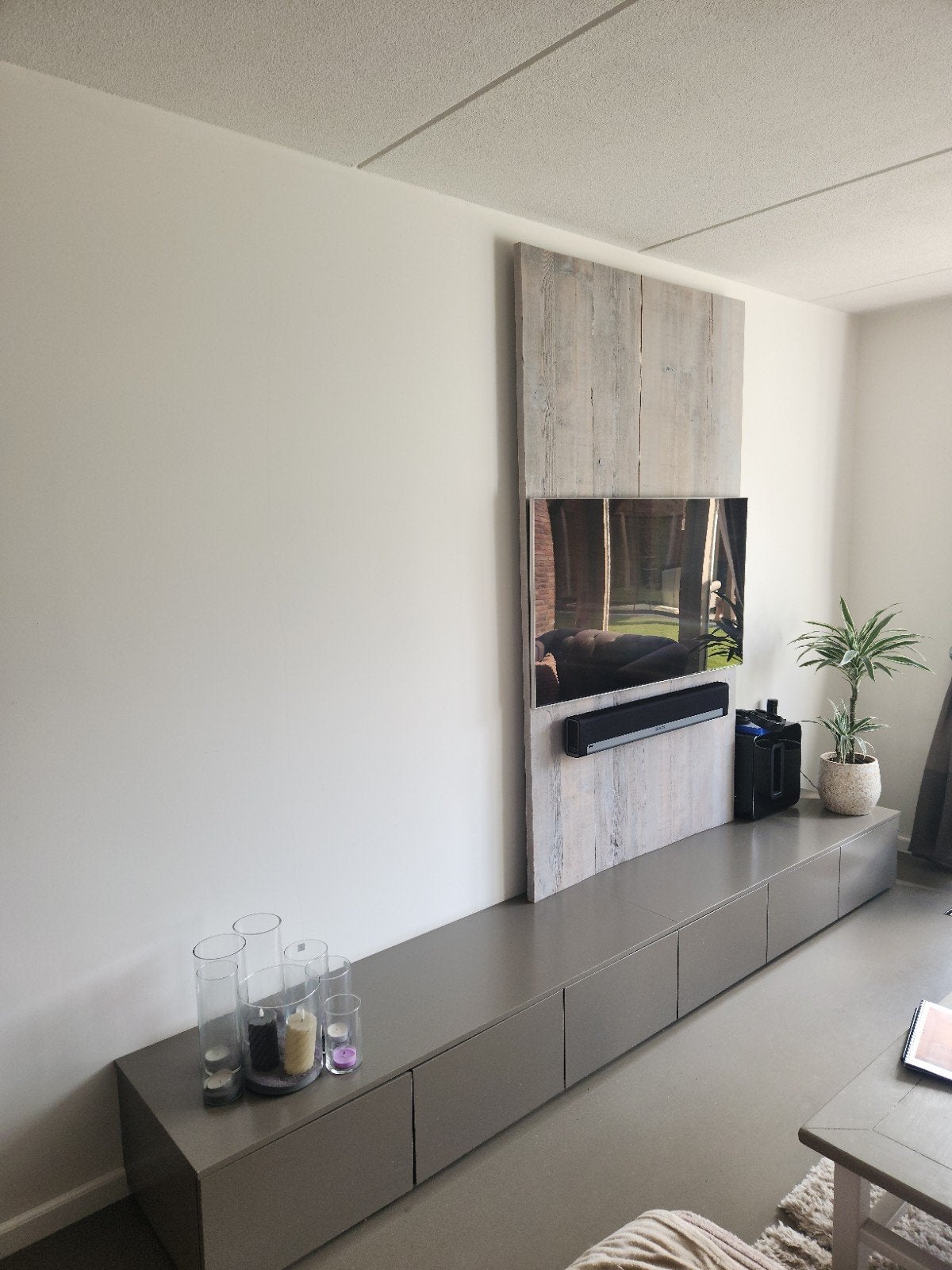 TV meubel met steigerhout deel en 6 kastjes, Ophalen, Gebruikt, 200 cm of meer, 200 cm of meer